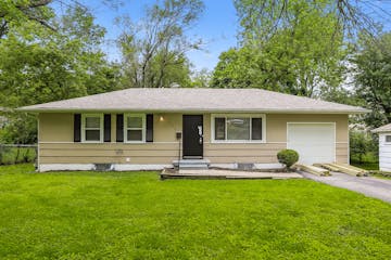 11302 NORTON AVE KANSAS CITY, MO 64137